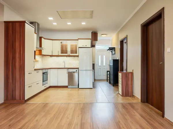 Eladó sorház, Pécel 3 szoba 52 m² 75 M Ft