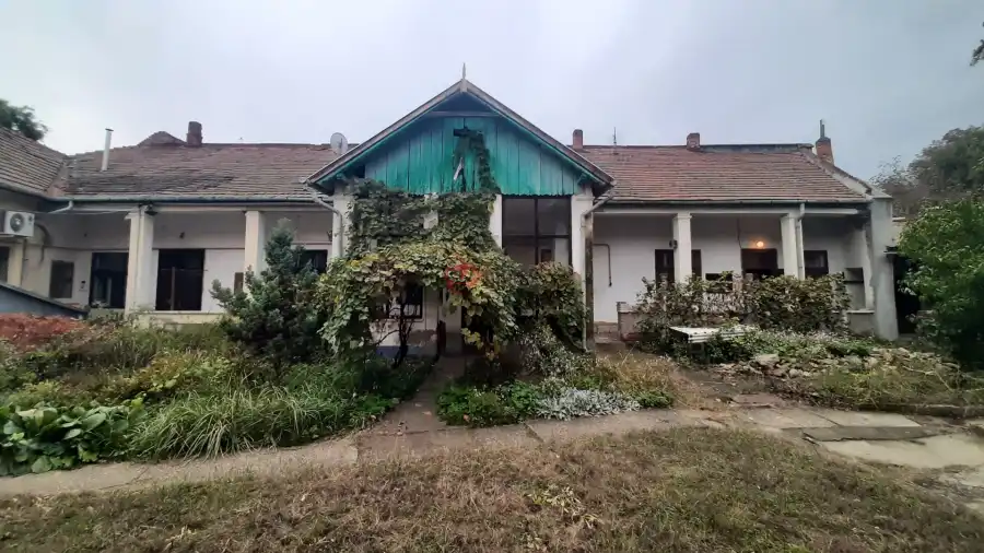 eladó sorház, Szerencs