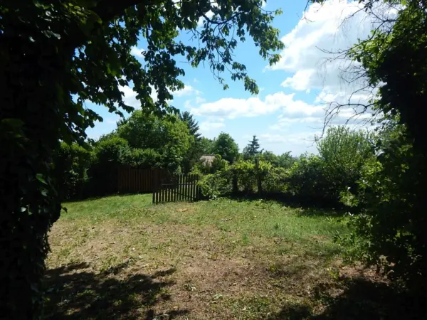 Eladó Szőlős, Balatongyörök 951 m² 47.9 M Ft