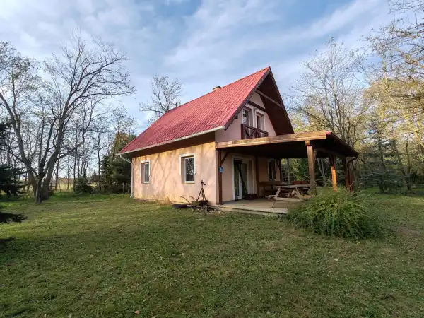 Eladó tanya, Püspökmolnári 4 szoba 84 m² 206.04 M Ft