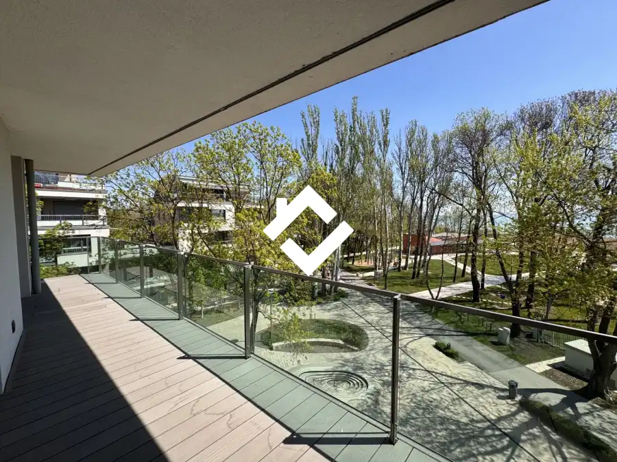 eladó téglalakás, Balatonfüred