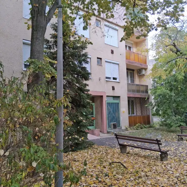 Eladó téglalakás, Békéscsaba 1+1 szoba 48 m² 23.6 M Ft Eladó téglalakás, Békéscsaba 1+1 szoba 48 m² 23.6 M Ft