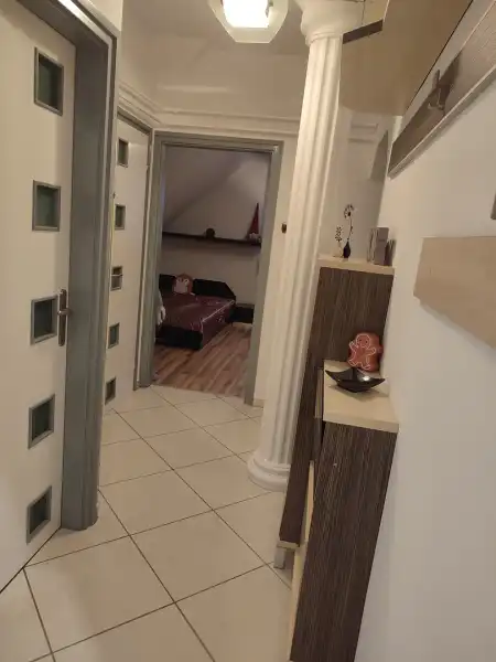 eladó téglalakás, Békéscsaba