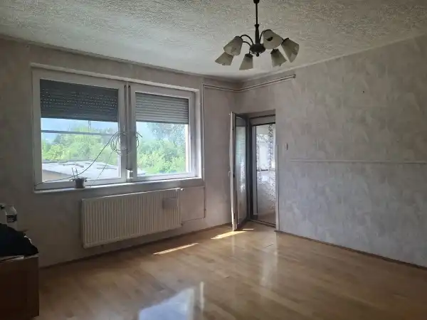 Eladó téglalakás, Bicske 1+1 szoba 46 m² 41.9 M Ft