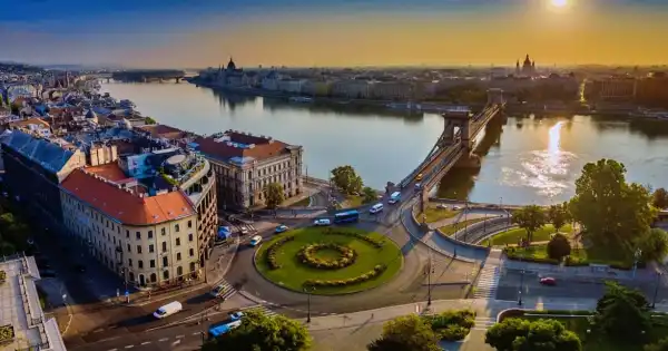 Eladó téglalakás, Budapest, I. kerület 2 szoba 48 m² 77.9 M Ft