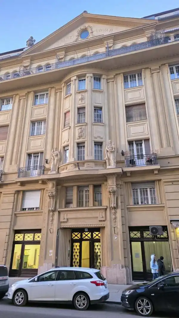 Eladó téglalakás, Budapest, I. kerület 2 szoba 86 m² 129 M Ft