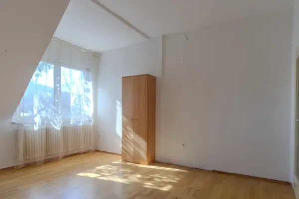 Eladó téglalakás, Budapest, II. kerület 3 szoba 71 m² 109 M Ft