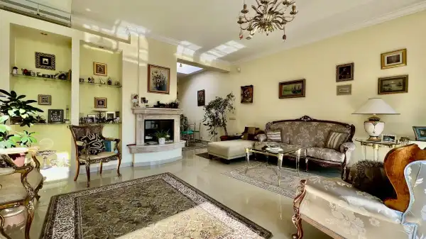 Eladó téglalakás, Budapest, II. kerület 3 szoba 90 m² 198 M Ft