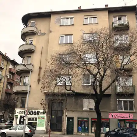 eladó téglalakás, Budapest, III. kerület