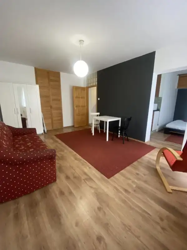 Eladó téglalakás, Budapest, IX. kerület 1+1 szoba 38 m² 62 M Ft
