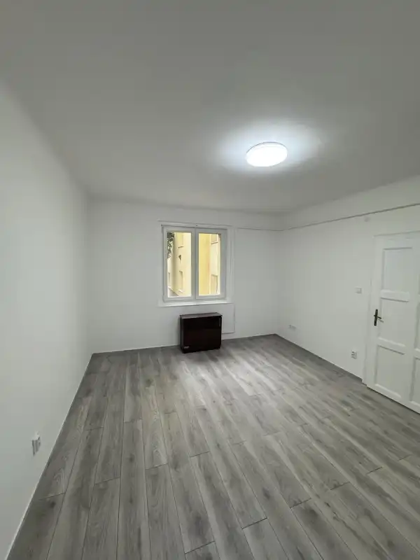 Eladó téglalakás, Budapest, IX. kerület 1 szoba 32 m² 44.8 M Ft