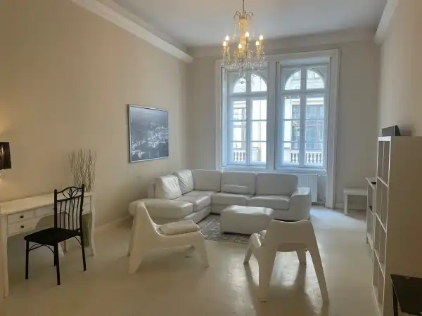 Eladó téglalakás, Budapest, V. kerület 2+1 szoba 86 m² 163.9 M Ft