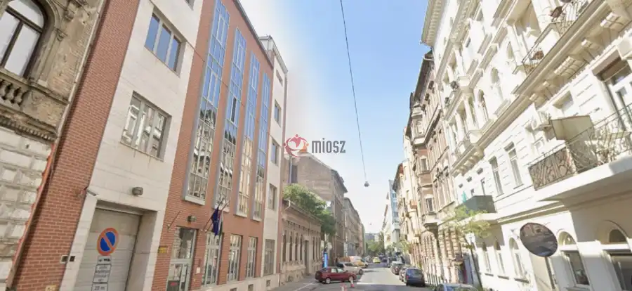 eladó téglalakás, Budapest, VI. kerület