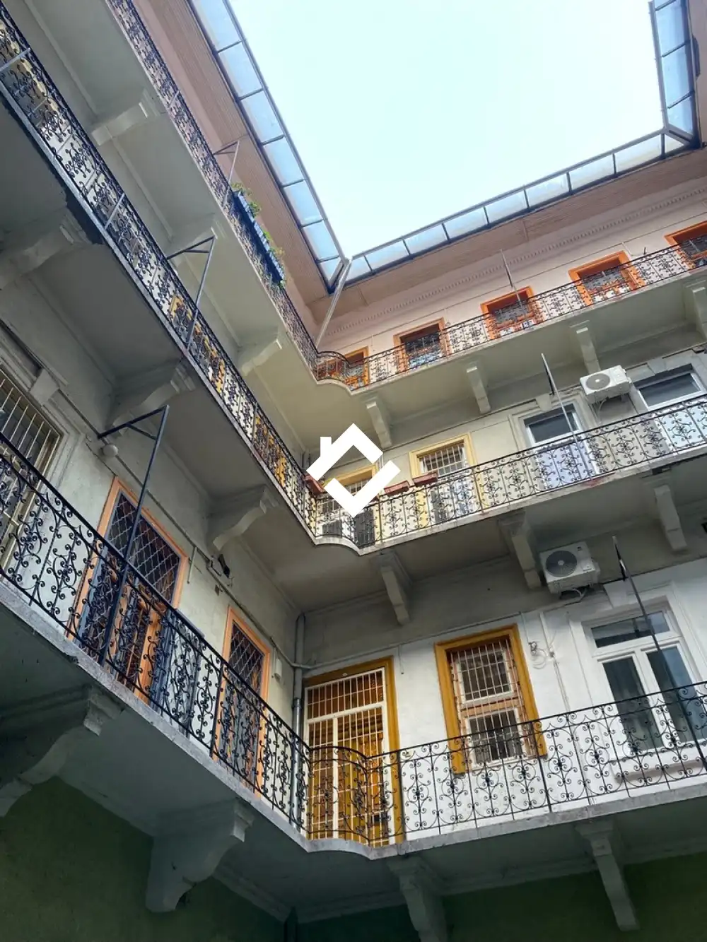 Budapest, VI. kerület - Terézváros (Nagykörúton kívül)