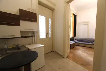 eladó téglalakás, Budapest, VI. kerület