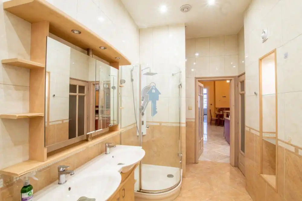 Budapest, VI. kerület - Terézváros (Nagykörúton belül)