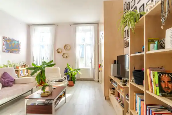Eladó téglalakás, Budapest, VI. kerület 3 szoba 102 m² 159.99 M Ft