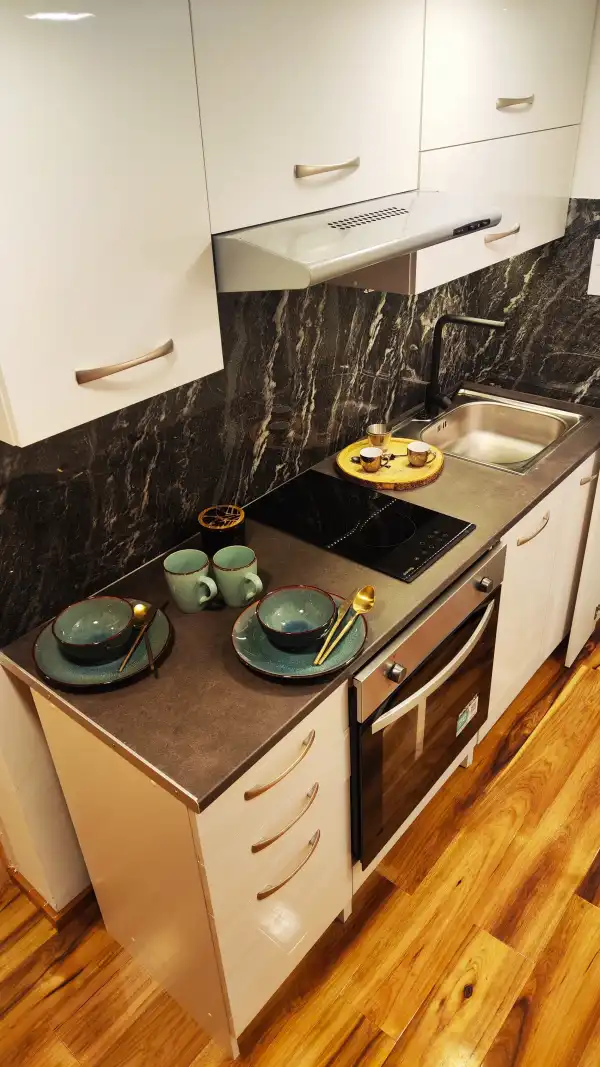 Eladó téglalakás, Budapest, VII. kerület 1 szoba 12 m² 28.7 M Ft