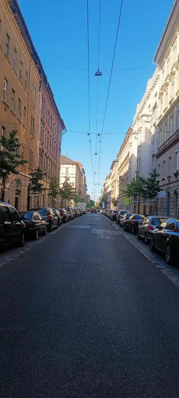 Eladó téglalakás, Budapest, VII. kerület 1+1 szoba 39 m² 49.9 M Ft