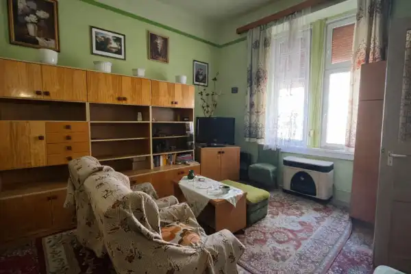 Eladó téglalakás, Budapest, VII. kerület 1 szoba 37 m² 49 M Ft + Áfa