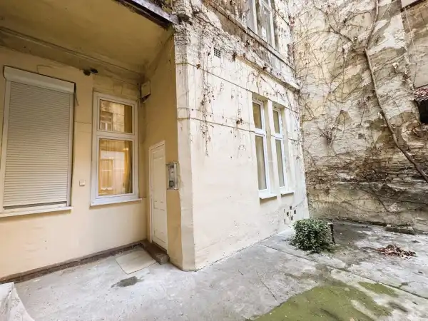 Eladó téglalakás, Budapest, VII. kerület 1 szoba 22 m² 42.9 M Ft