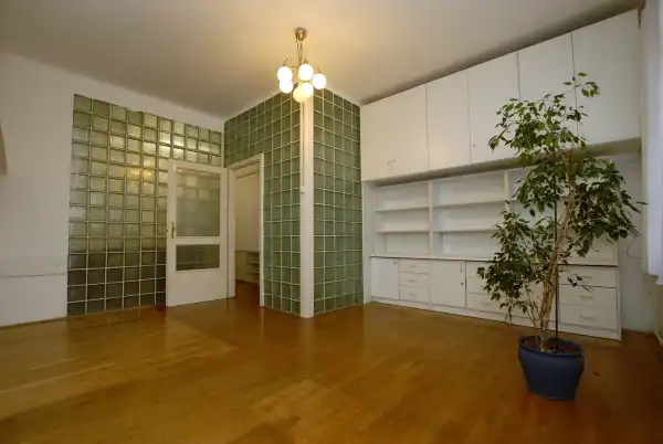 Eladó téglalakás, Budapest, XII. kerület 2+1 szoba 82 m² 101.9 M Ft