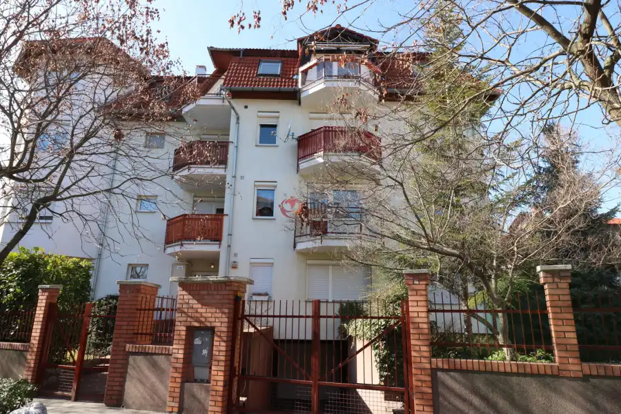 eladó téglalakás, Budapest, XIV. kerület