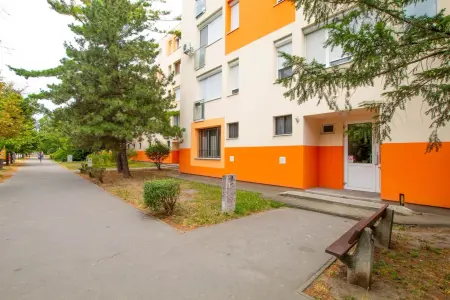eladó téglalakás, Budapest, XVIII. kerület