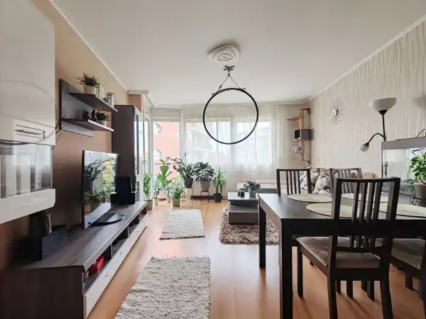 Eladó téglalakás, Budapest, XXI. kerület 1+2 szoba 75 m² 89.9 M Ft Eladó téglalakás, Budapest, XXI. kerület 1+2 szoba 75 m² 89.9 M Ft