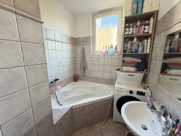 Eladó téglalakás, Budapest, XXI. kerület 2 szoba 53 m² 54.8 M Ft