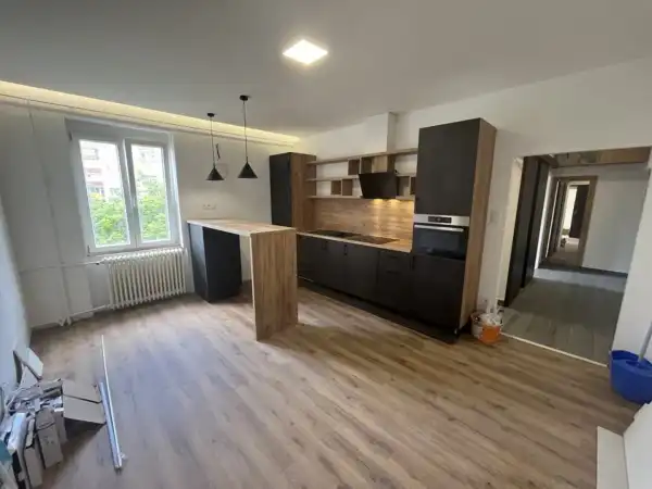 Eladó téglalakás, Dunaújváros 2+1 szoba 56 m² 39.5 M Ft