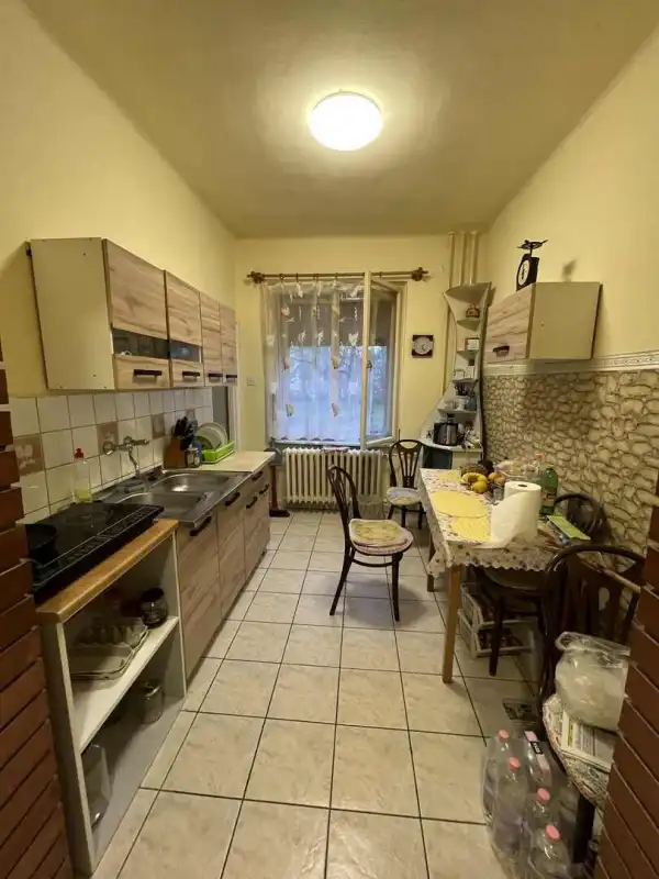 Eladó téglalakás, Dunaújváros 1 szoba 35 m² 25.9 M Ft