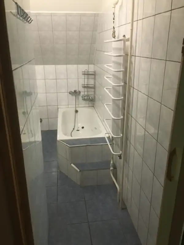 Eladó téglalakás, Dunaújváros 1+2 szoba 69 m² 36 M Ft