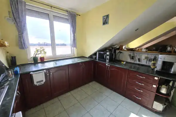 Eladó téglalakás, Dunaújváros 2+1 szoba 108 m² 59.9 M Ft