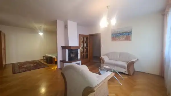 Eladó téglalakás, Dunaújváros 1+1 szoba 48 m² 42.9 M Ft