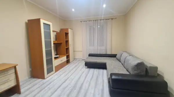 Eladó téglalakás, Dunaújváros 1 szoba 36 m² 28.9 M Ft