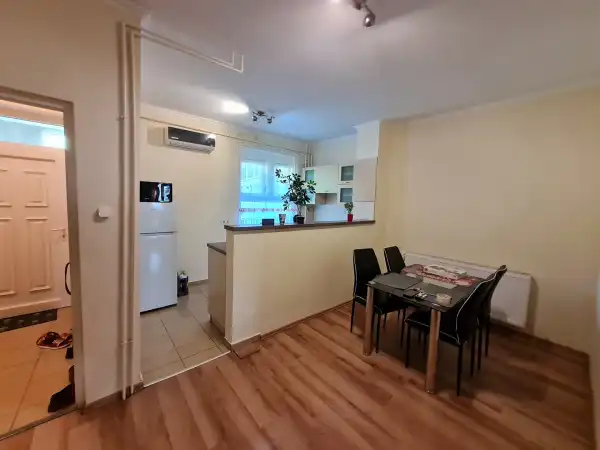 Eladó téglalakás, Dunaújváros 2 szoba 62 m² 42.9 M Ft