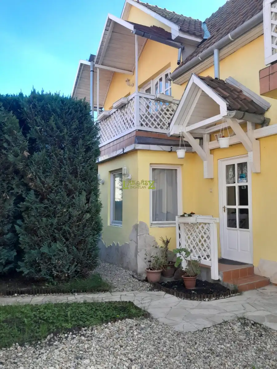 eladó téglalakás, Eger