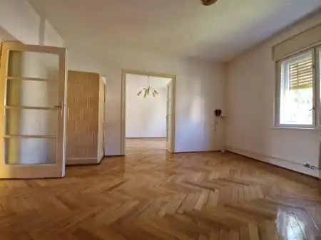 eladó téglalakás, Eger
