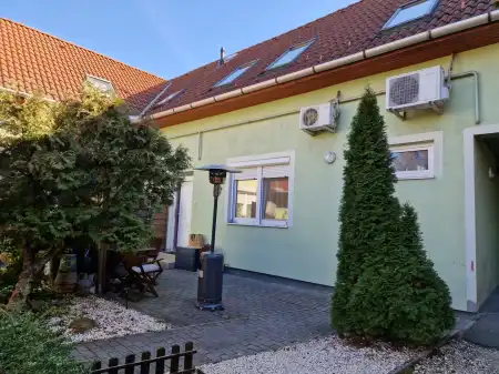 eladó téglalakás, Eger