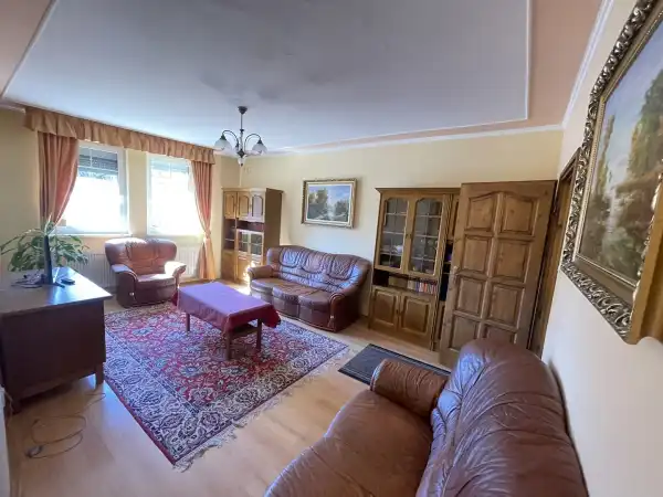 Eladó téglalakás, Eger 3 szoba 81 m² 68 M Ft