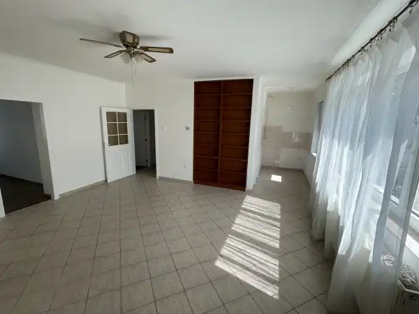 Eladó téglalakás, Eger 3 szoba 68 m² 49.9 M Ft
