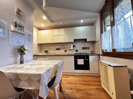 eladó téglalakás, Eger