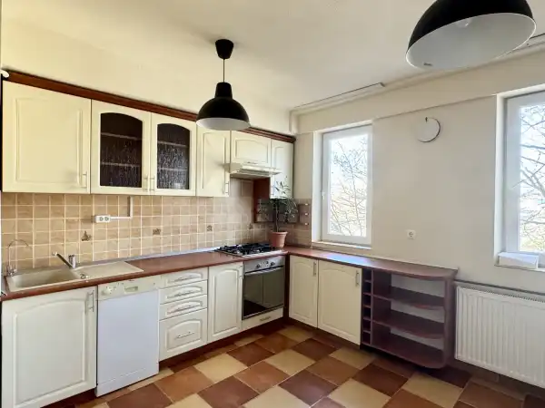 Eladó téglalakás, Eger 3 szoba 70 m² 59 M Ft