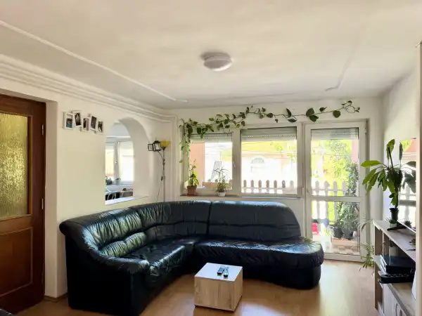 Eladó téglalakás, Eger 1 szoba 46 m² 39.9 M Ft