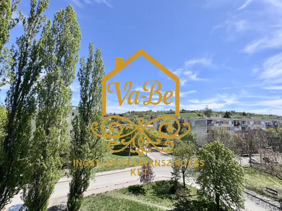 eladó téglalakás, Eger