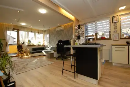 eladó téglalakás, Gyál