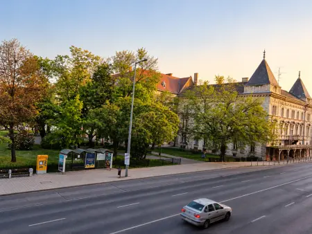 eladó téglalakás, Győr