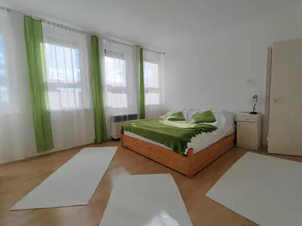 Eladó téglalakás, Hatvan 1+1 szoba 52 m² 45.4 M Ft
