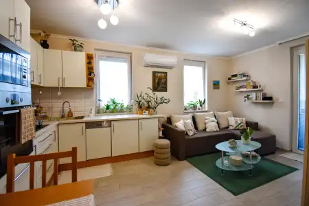 eladó téglalakás, Mosonmagyaróvár